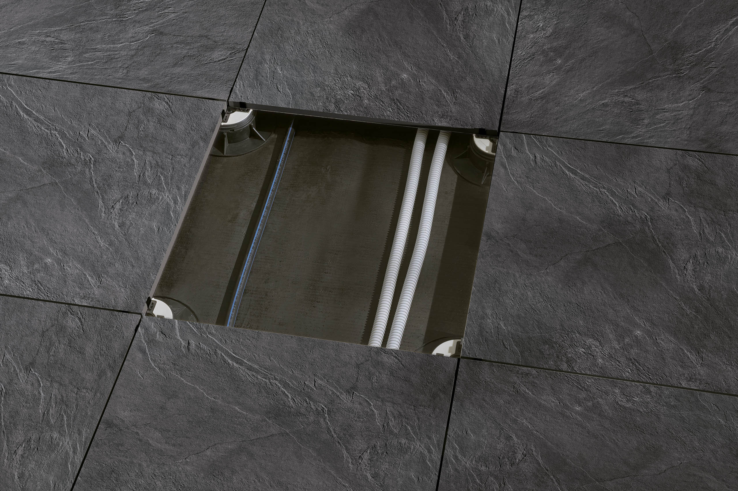 Stonework T20 Ardesia Nera 60×60 — Structuré 20 mm — Supergres